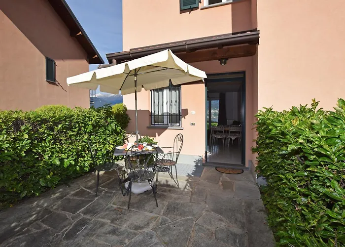 Semesterbostad Calla *